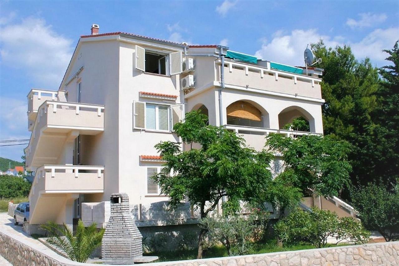 Apartments Vrtlici Стара Новаля Екстериор снимка