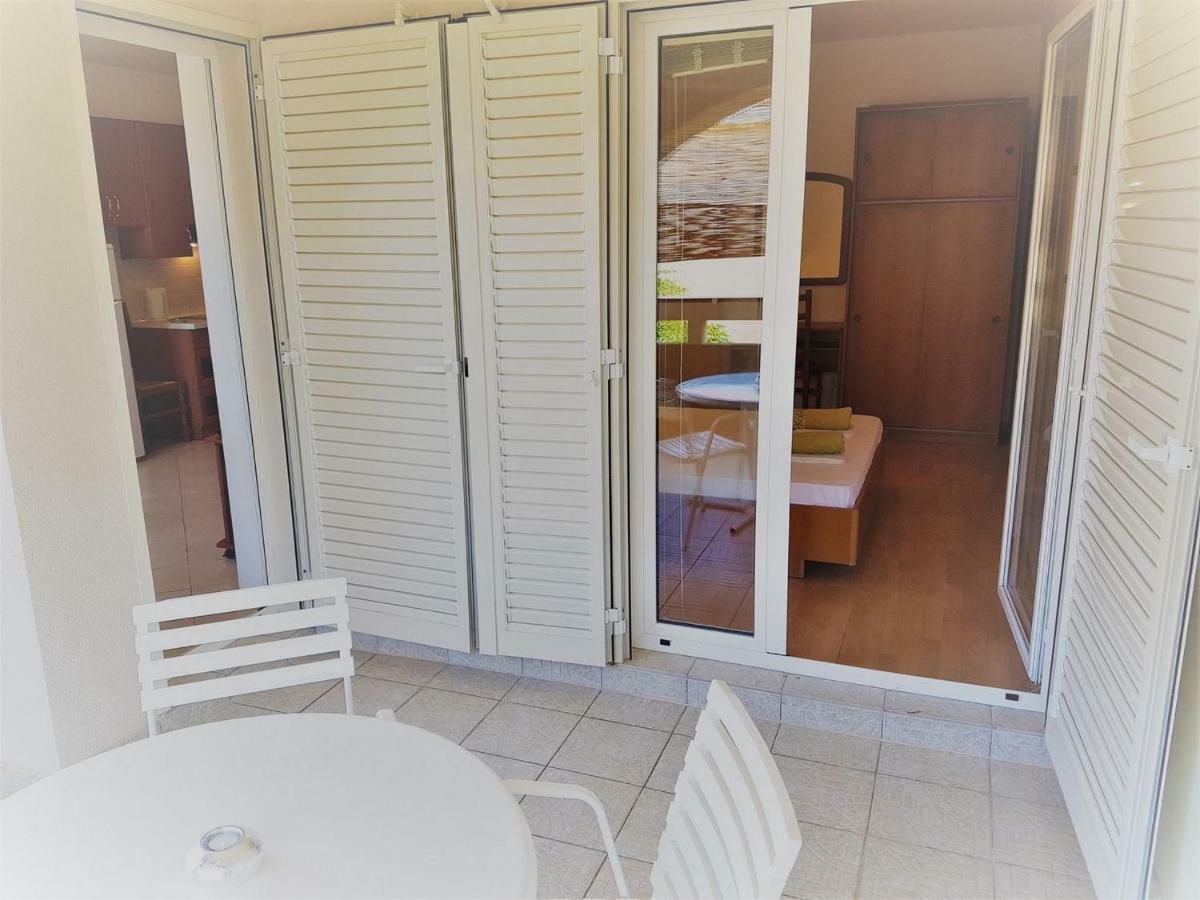 Apartments Vrtlici Стара Новаля Екстериор снимка