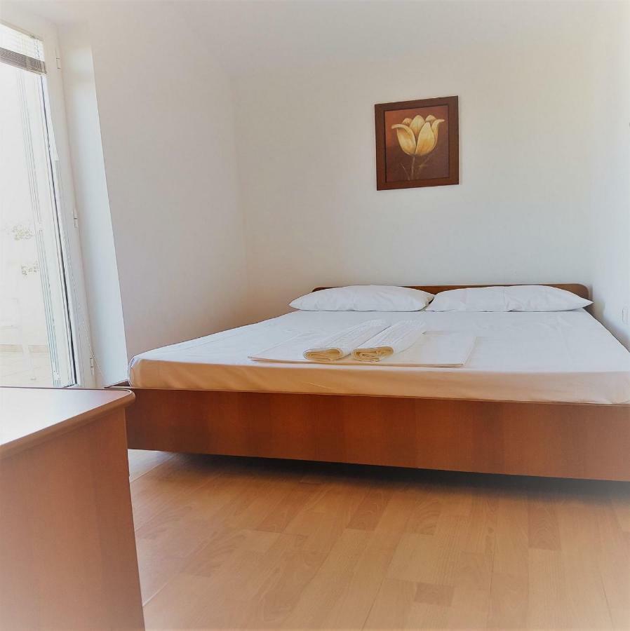 Apartments Vrtlici Стара Новаля Екстериор снимка