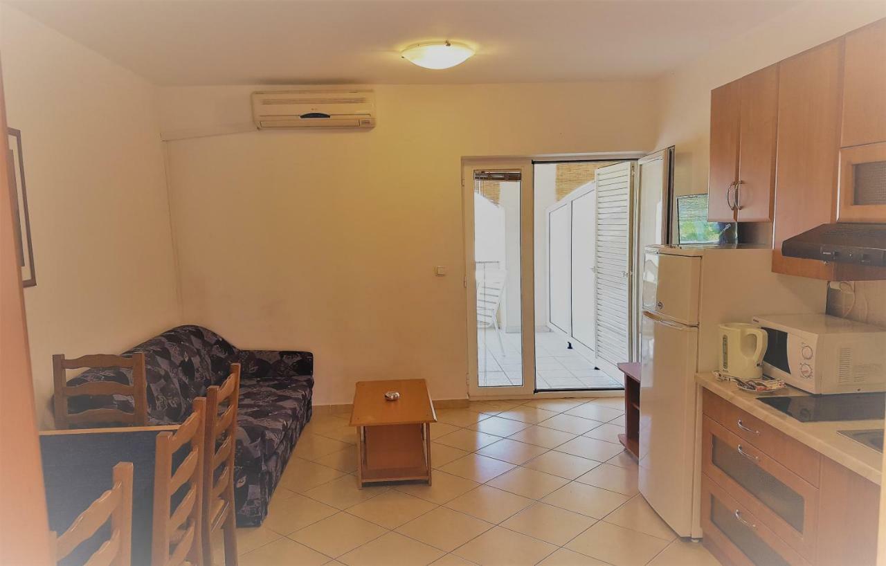 Apartments Vrtlici Стара Новаля Екстериор снимка